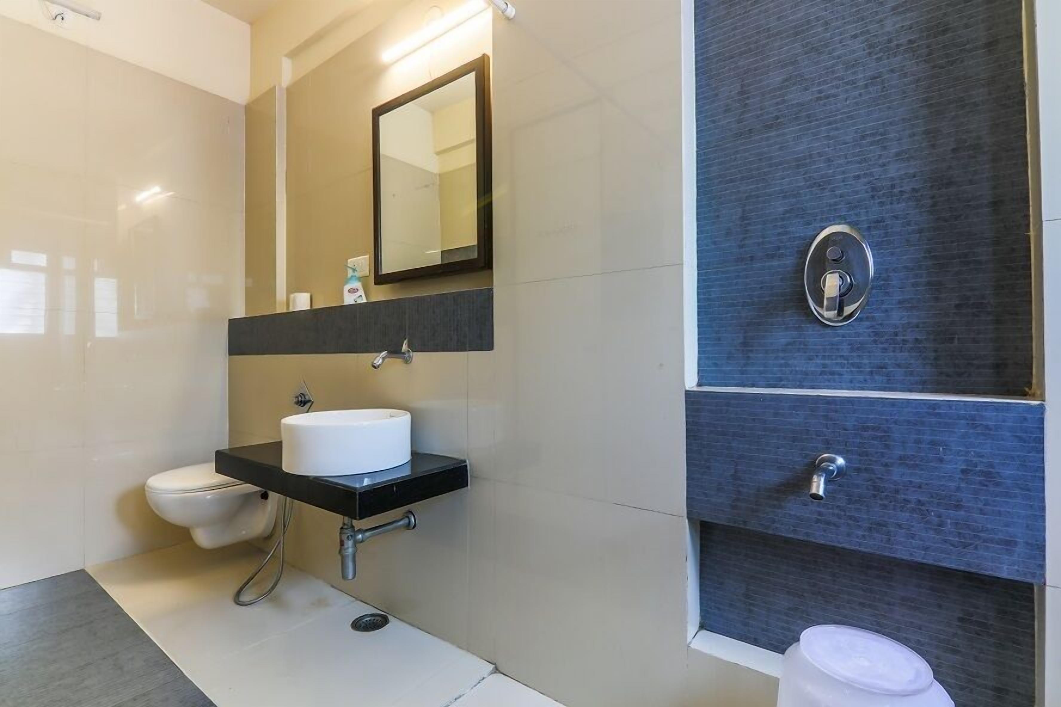 Premium-Zweibettzimmer | Badezimmer