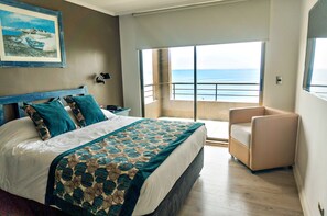 Apartamento estándar, 2 habitaciones, balcón, vistas al mar (Cormoranes)