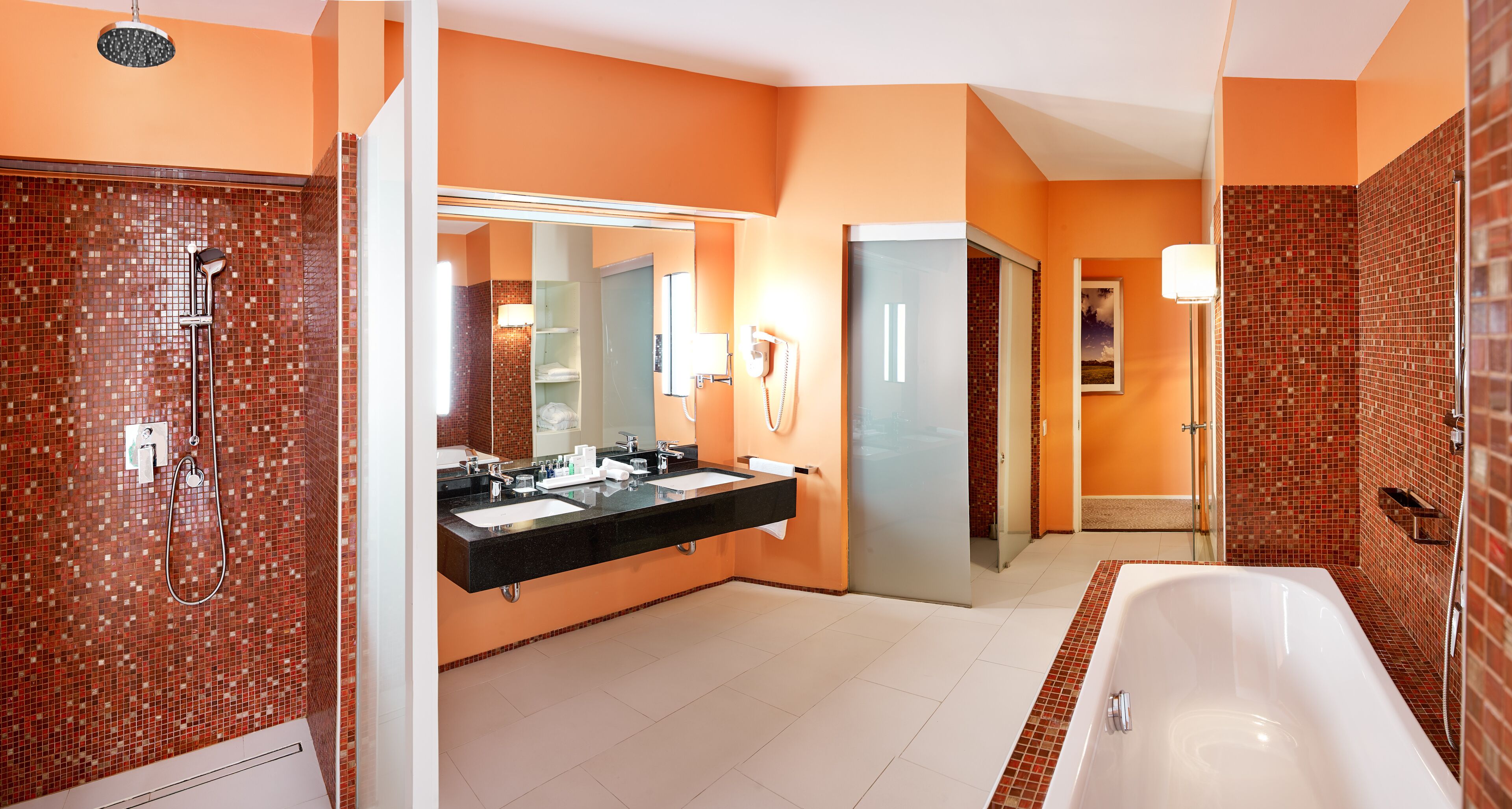 junior suite, balcony (lounge access) | bathroom | deep-soaking bathtub, free toiletries, hair dryer, bathrobes