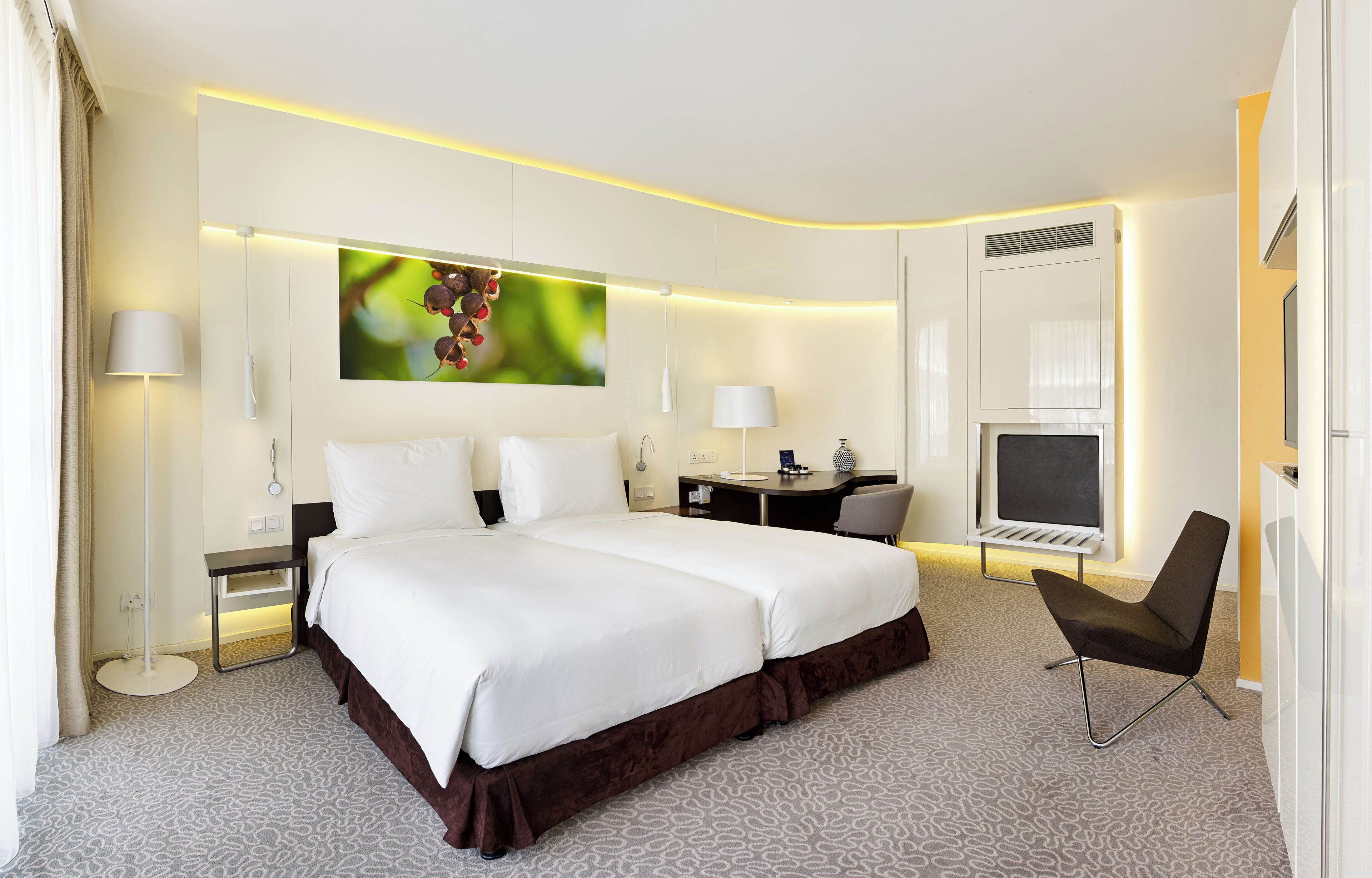 スーペリア ルーム バルコニー | 高級寝具、ミニバー、セーフティボックス (室内)、デスク