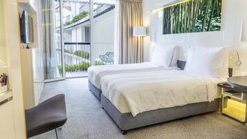 Premium bedding, minibar, in-room safe, desk