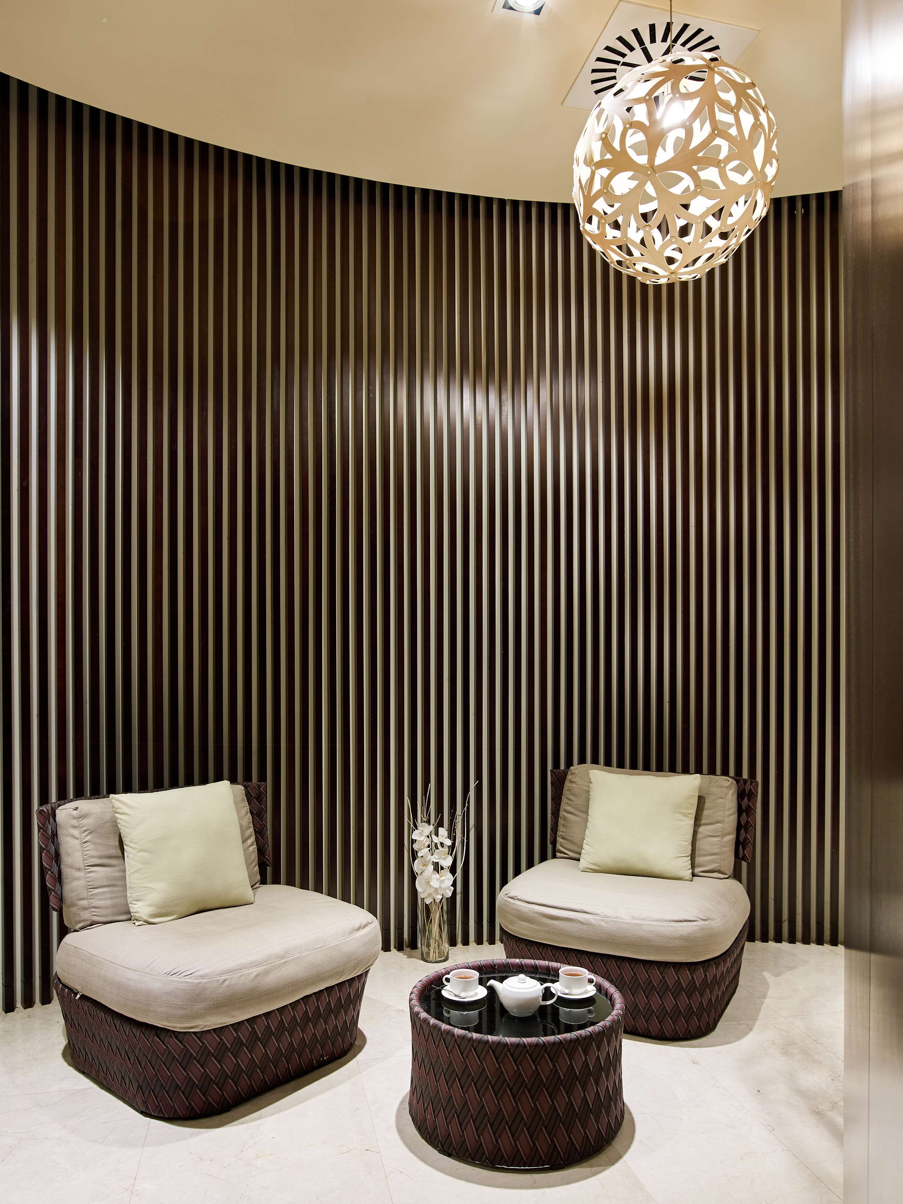 body treatments, body wraps, body scrubs, facials