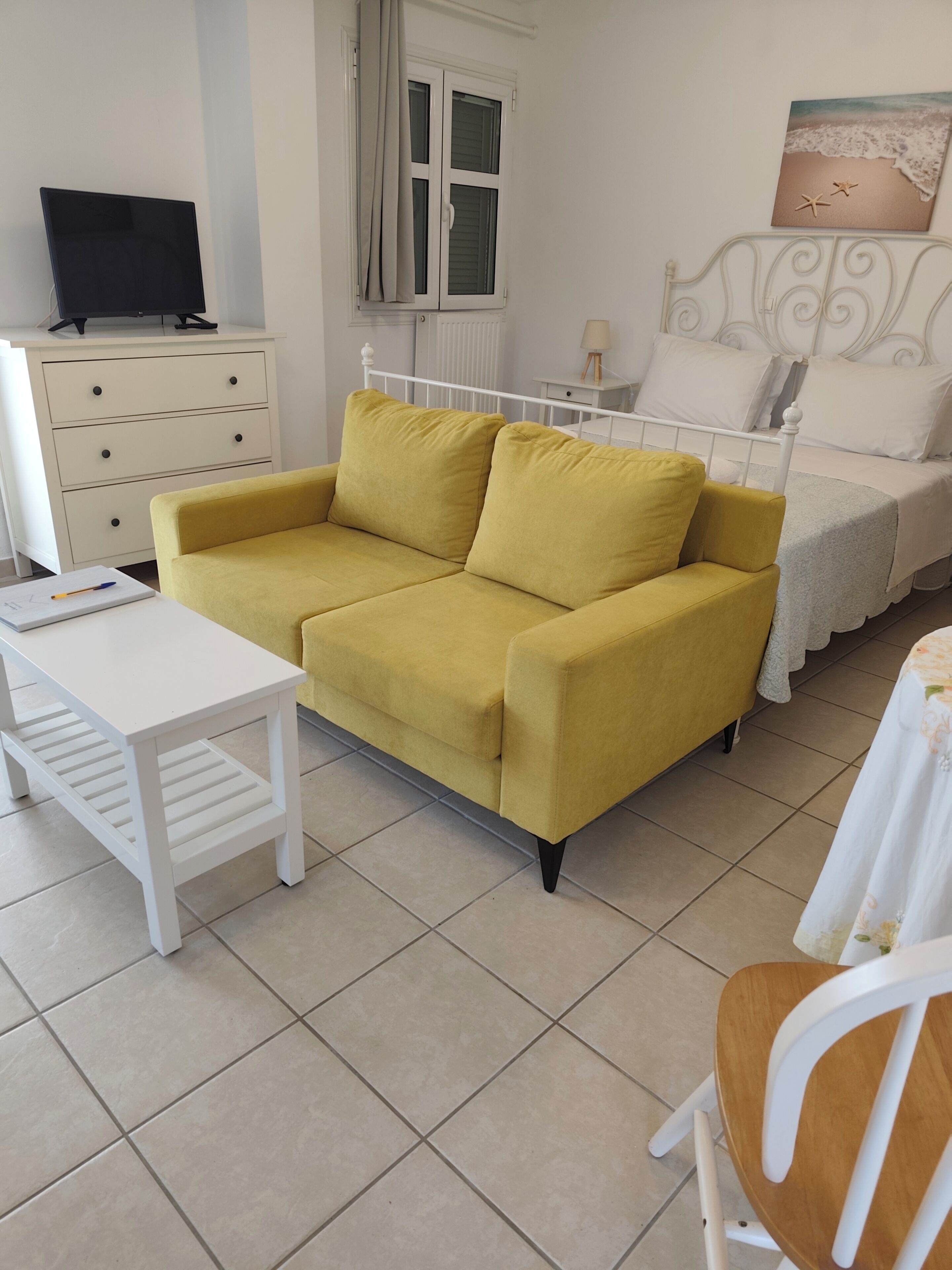 Suite estudio junior | Ropa de cama de alta calidad, colchones Select Comfort, cortinas opacas