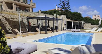 Lagoon View Apartments - Adults Only
