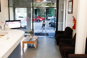 Reception - Hotel Safari (Manaus)