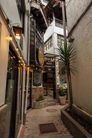 숙박 시설 정면