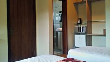 Basic Apartment, 1 Bedroom | 1 bedroom, minibar, desk, free WiFi
