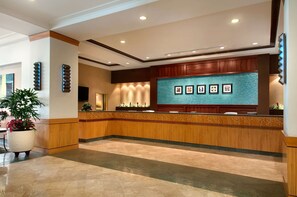 Lobby - Ilikai Lite (Honolulu)