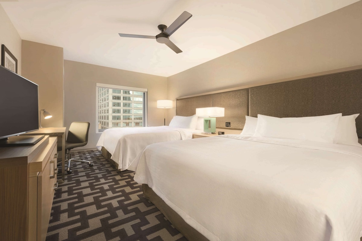 In-room safe, desk, laptop workspace, blackout curtains