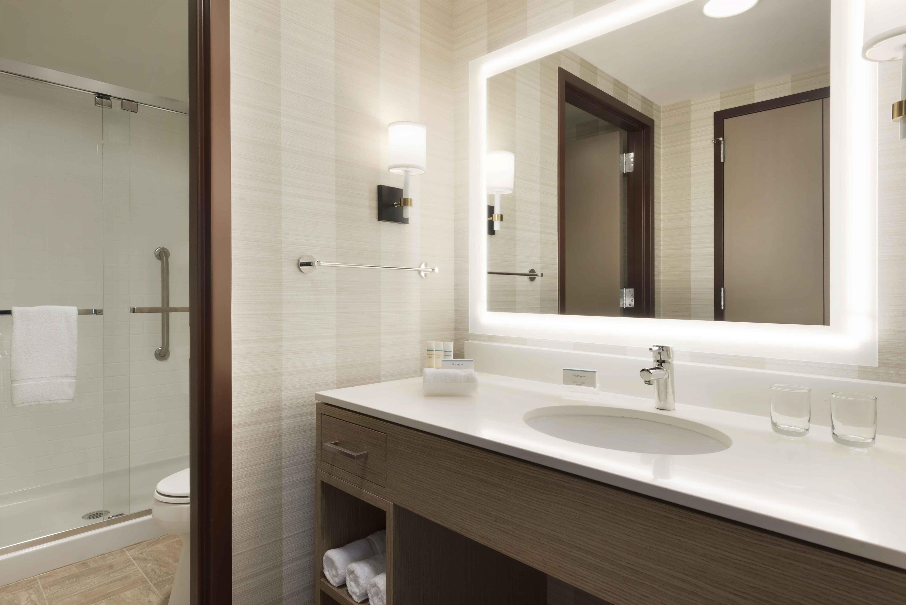 Regadera en el baño
