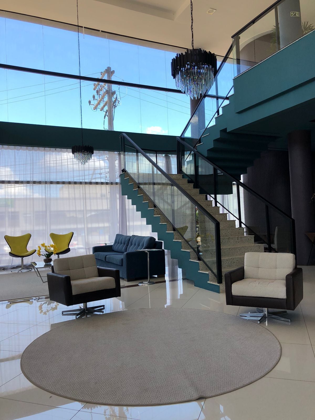 TV LED 32 polegadas com canais a cabo, TV