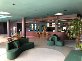 TV LED 32 polegadas com canais a cabo, TV