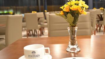 Free daily buffet breakfast