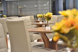 Restaurant - Villa Premium Hotel (Erechim)