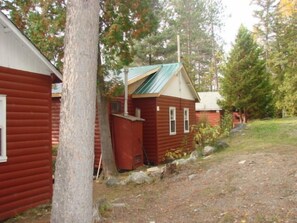 Cabane, 2 chambres (Cabin #4) | Enceinte de l’hébergement