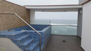 Deluxe-paritalo, 3 makuuhuonetta | Terassi/patio