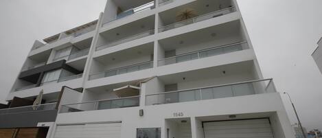 Πρόσοψη καταλύματος