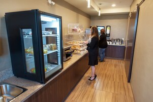 Desayuno buffet incluido todos los días 