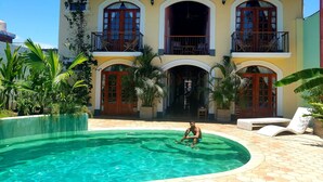Pool - Hotel La Polvora (Granada)