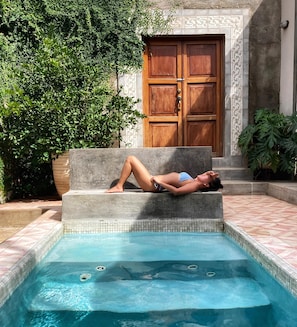 Romantic Cottage, 2 Bedrooms, Private Pool