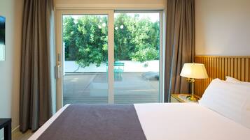 Suite Family Garden Pool | Premium bedding, individually decorated, blackout drapes, soundproofing