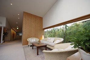 Hallway - Breezbay Shuzenji Hotel (Izu)