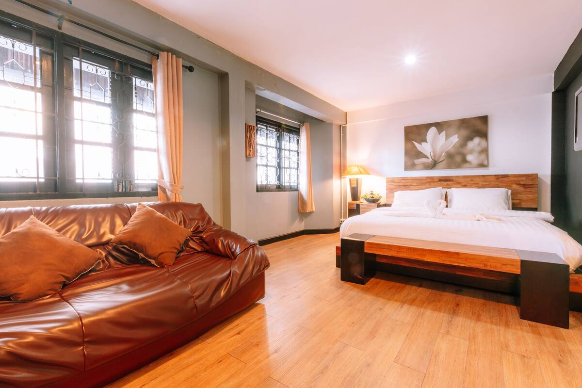 Premium bedding, individually decorated, rollaway beds, free WiFi