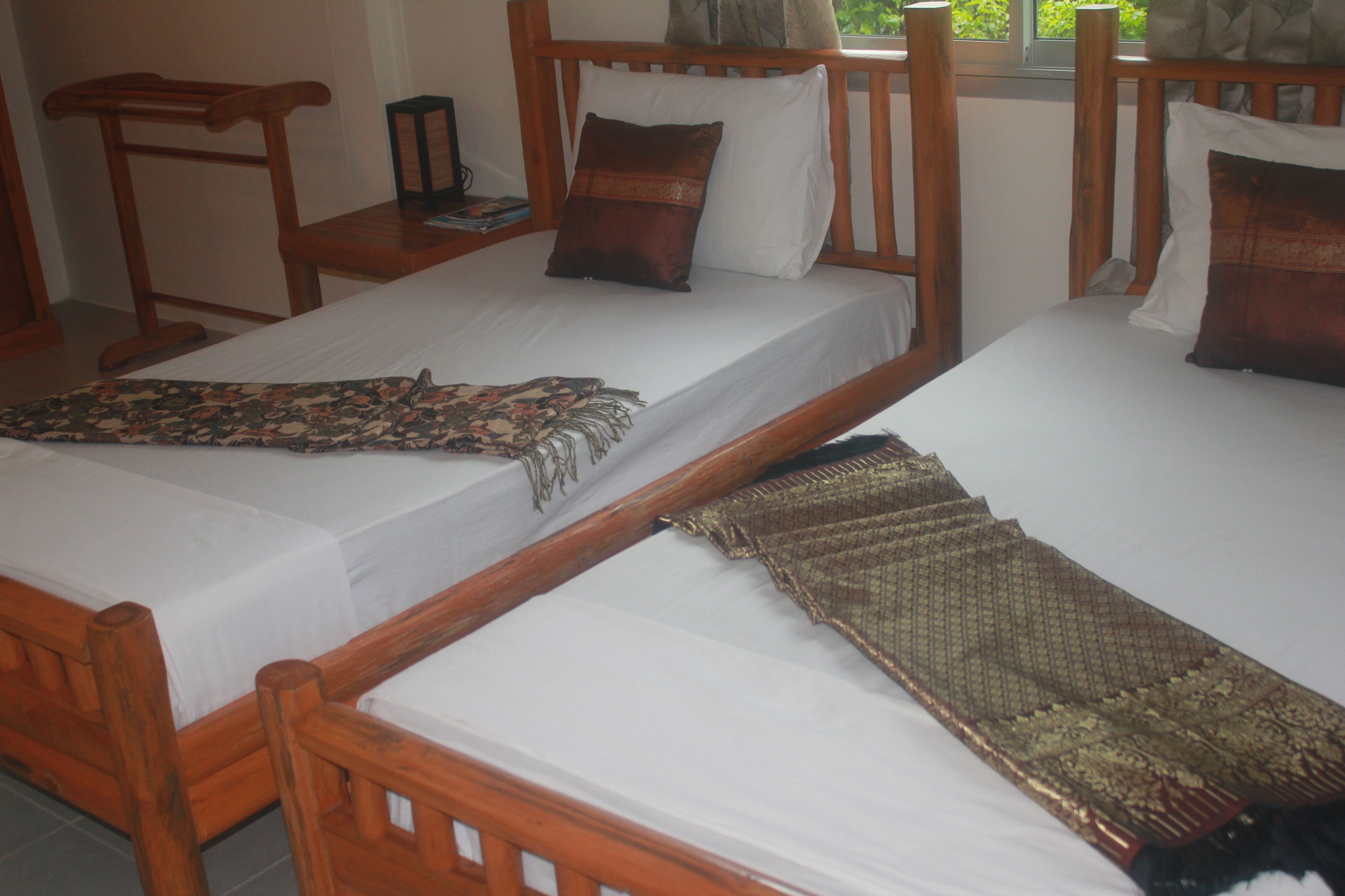 bungalow with garden view | minibar, desk, free wifi, bed sheets