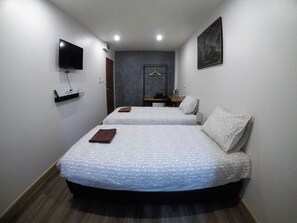 Standard Twin Room | In-room safe, desk, laptop workspace, blackout drapes - The Ghee House (Chiang Mai)