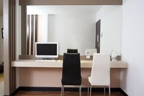 Room amenity - Siam Grand Hotel (Nakhon Phanom)