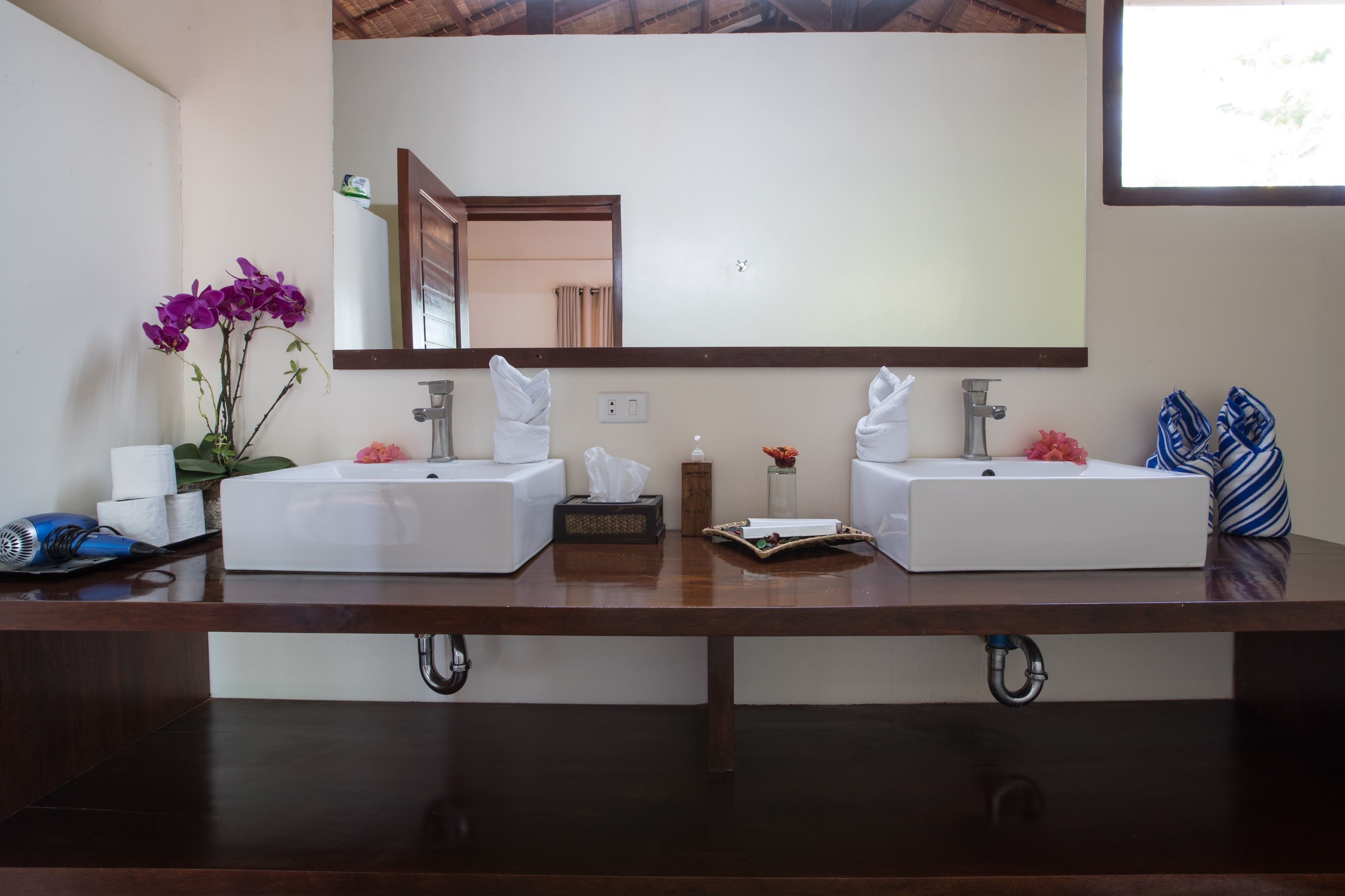 Foto - Last Frontier Beach Resort - Adults Only