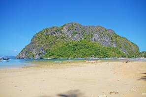 Boating - Last Frontier Beach Resort - Adults Only (El Nido)