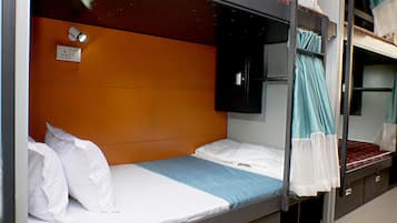 Deluxe Shared Dormitory | Premium bedding, in-room safe, free WiFi