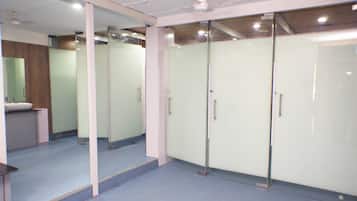 Deluxe Shared Dormitory | Bathroom | Shower, free toiletries, towels