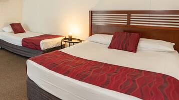 Trio Room (Double, Single) | Desk, iron/ironing board, bed sheets