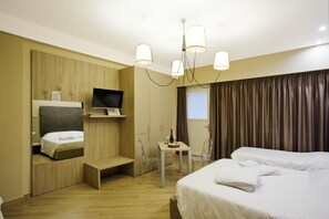 أغطية فراش متميزة وألحفة محشوة بالريش وأسرّة بطبقة علوية مريحة وميني بار