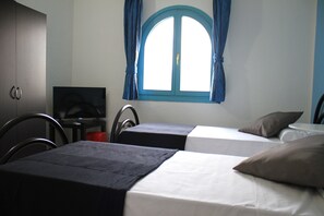 Comfort Double Room | 1 bedroom, premium bedding, minibar, rollaway beds