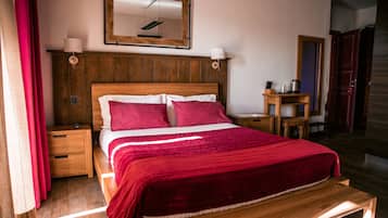 Quadrupla Classic, 1 camera da letto | Una cassaforte in camera, una scrivania, insonorizzazione