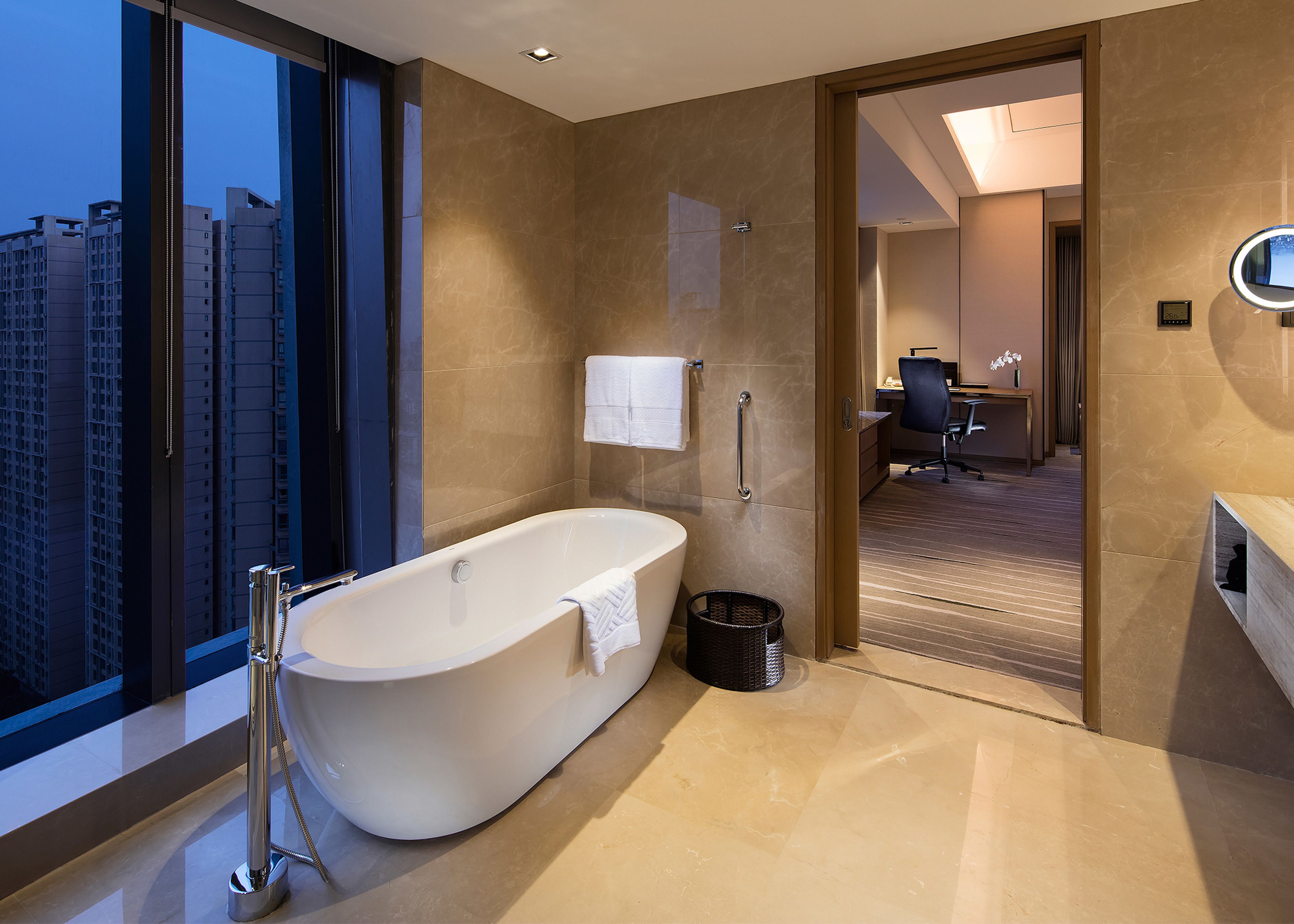 deep-soaking bathtub