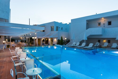 Castello Bianco Aparthotel