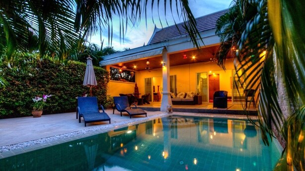 Pool - Meursault Villa (Rawai)
