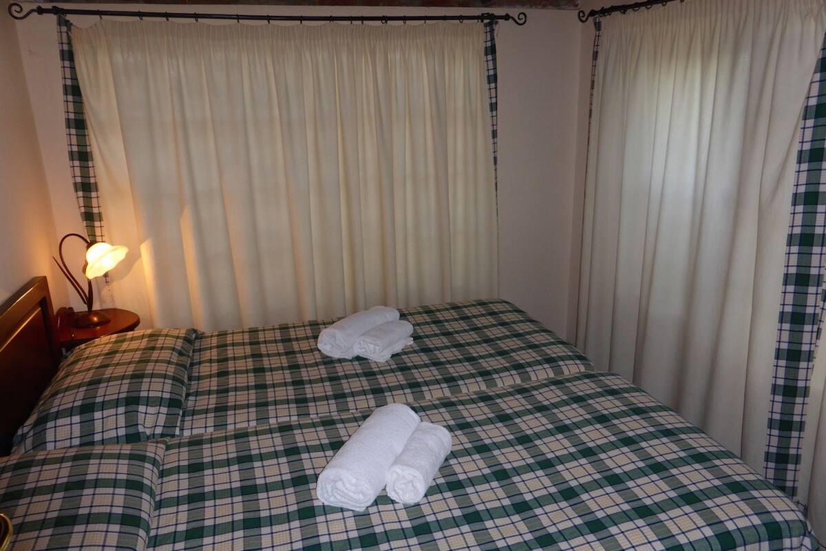 熨斗/熨板、婴儿床、免费 WiFi、床单