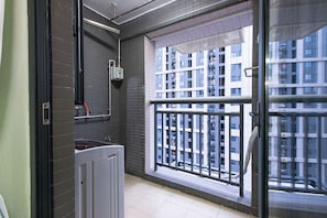 European Double Room | Balcony
