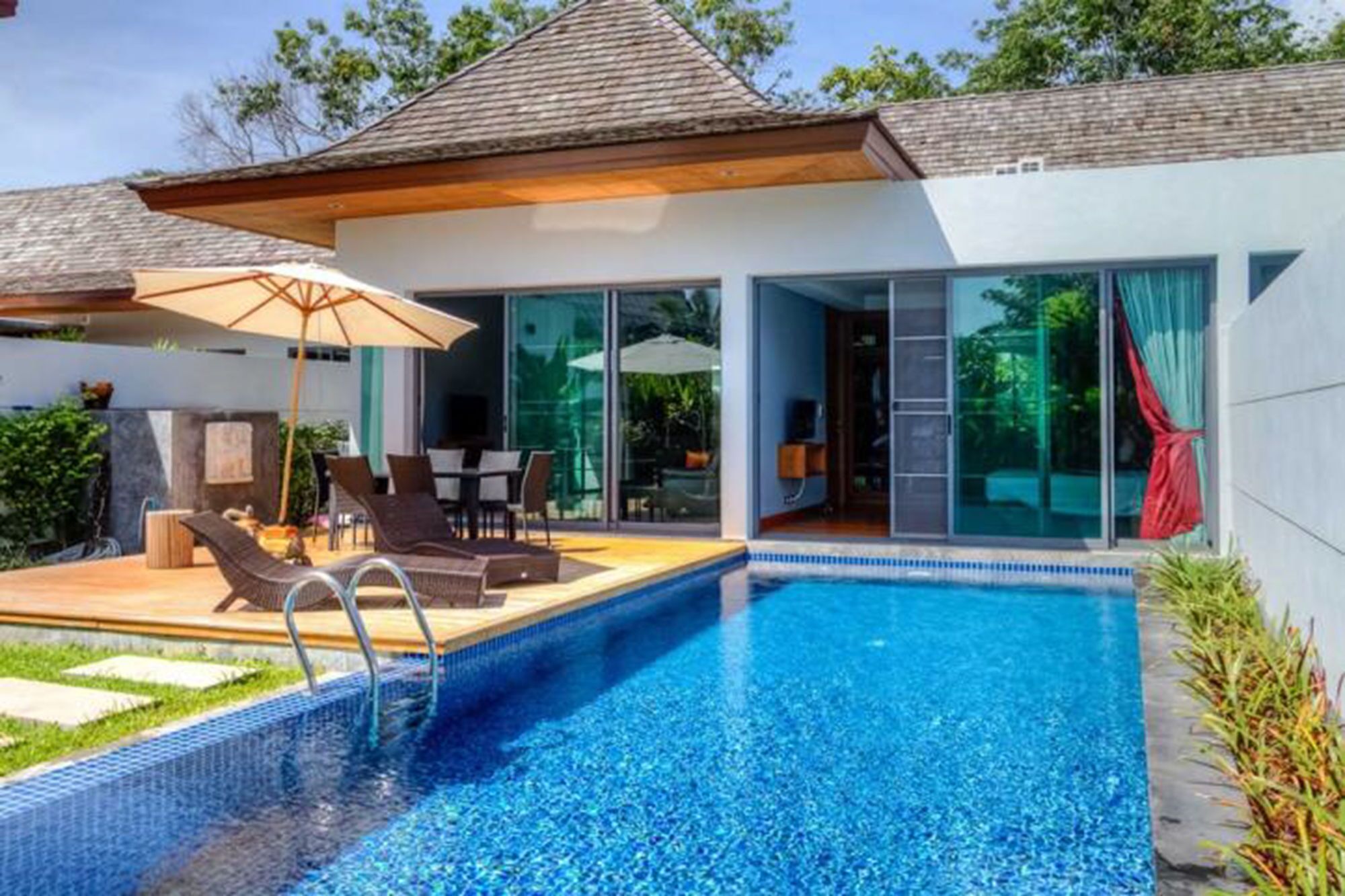 Alberca al aire libre 