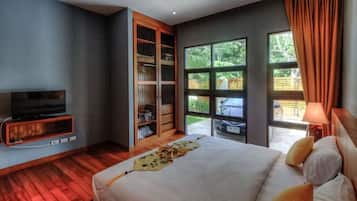 2 habitaciones, caja de seguridad en la habitación y muebles diferentes