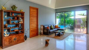 Living area - Vanille Villa (Rawai)