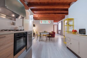 City Apartment, 1 Katil Kelamin (Double) dengan Katil Sofa | Dapur peribadi | Peti sejuk, ketuhar gelombang mikro, ketuhar, dapur 