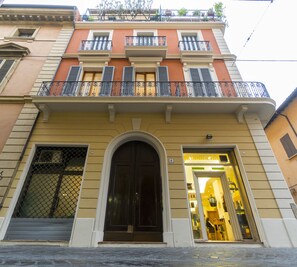Property entrance - Residenza Ariosto Depandance (Bologna)