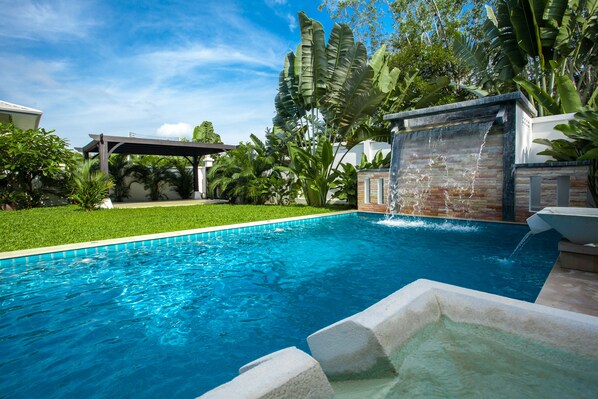 Private pool - Victoria Villa (Rawai)