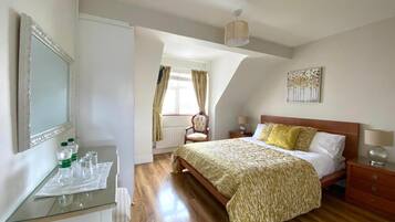 Seterika/papan seterika, Wi-fi percuma